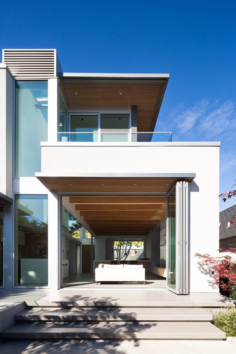 West Point Grey 4 by Frits de Vries Architect